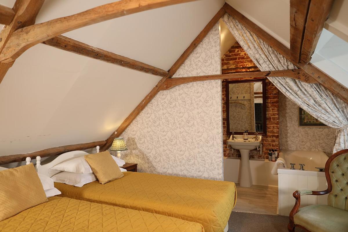Hotel Carrick'S At Castle Farm Swanton Morley Exteriér fotografie